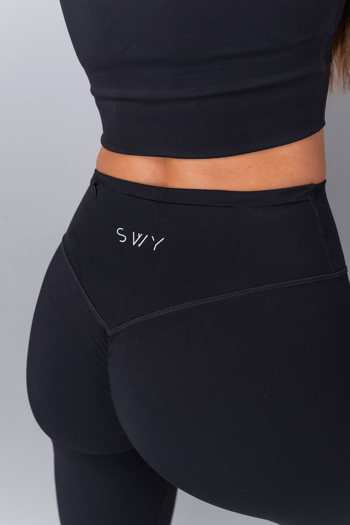 SoftLux Scrunch Leggings