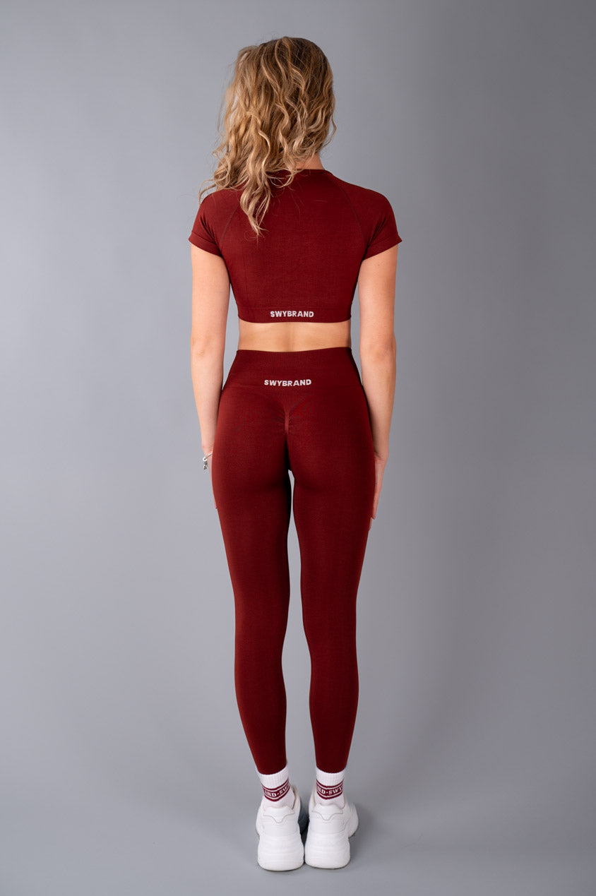 Elevate crop top maniche corte