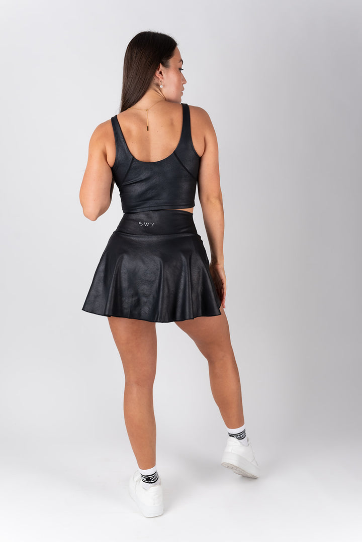 Leather Gonna con Pantaloncini