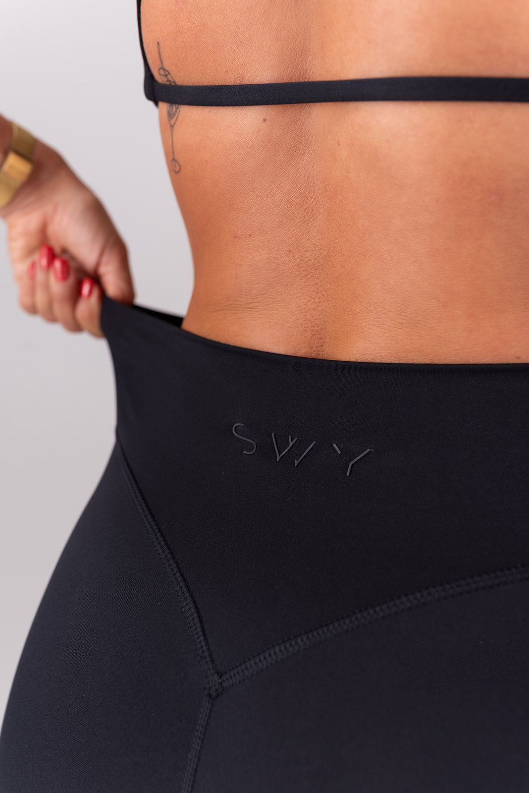 Sleek Classic Leggings