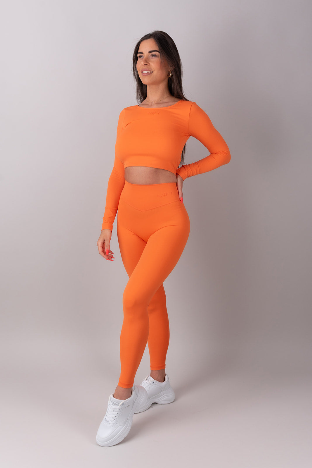 Sleek Manica Lunga