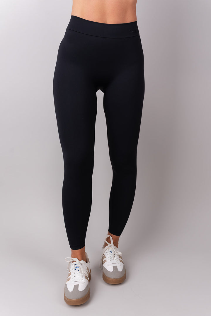 Sleek Pop Leggings