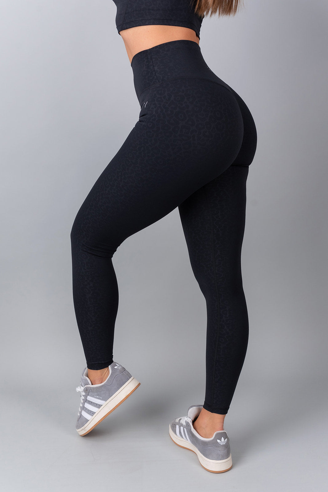 Leopard leggings con scrunch