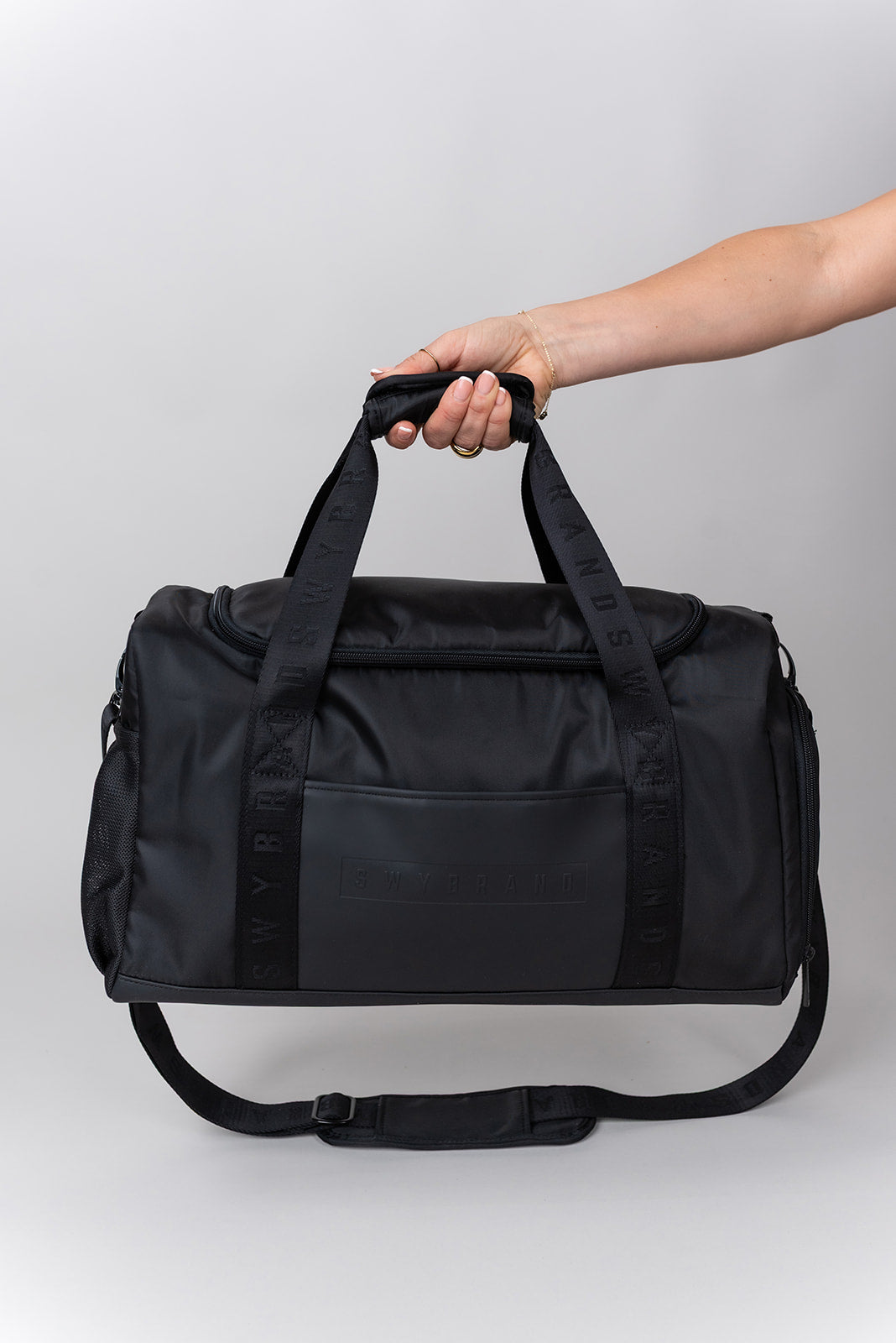 BIGGER GYM BAG