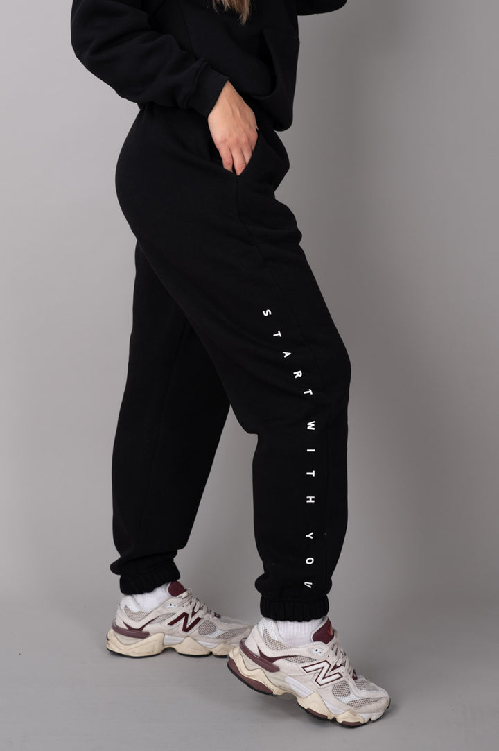 Ease joggers black-side view
