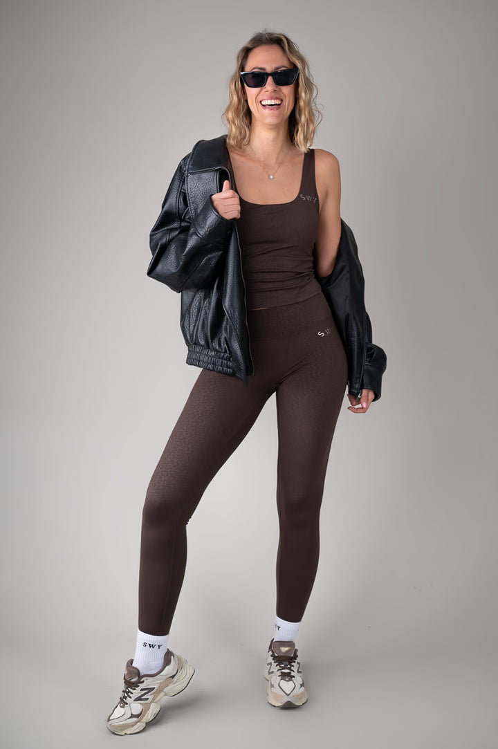 Brown Leopard No scrunch Leggings outfit