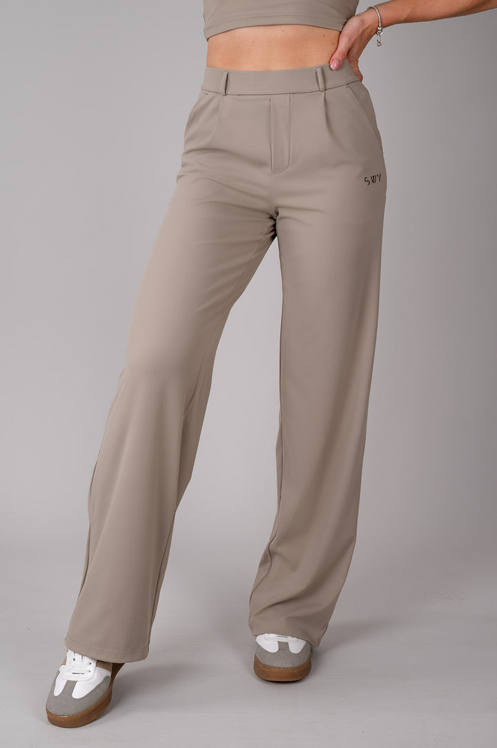 Office Pantaloni Suit