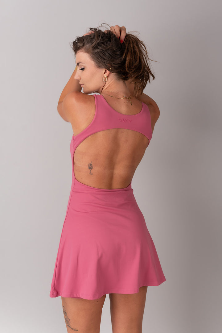 Sleek Vestito