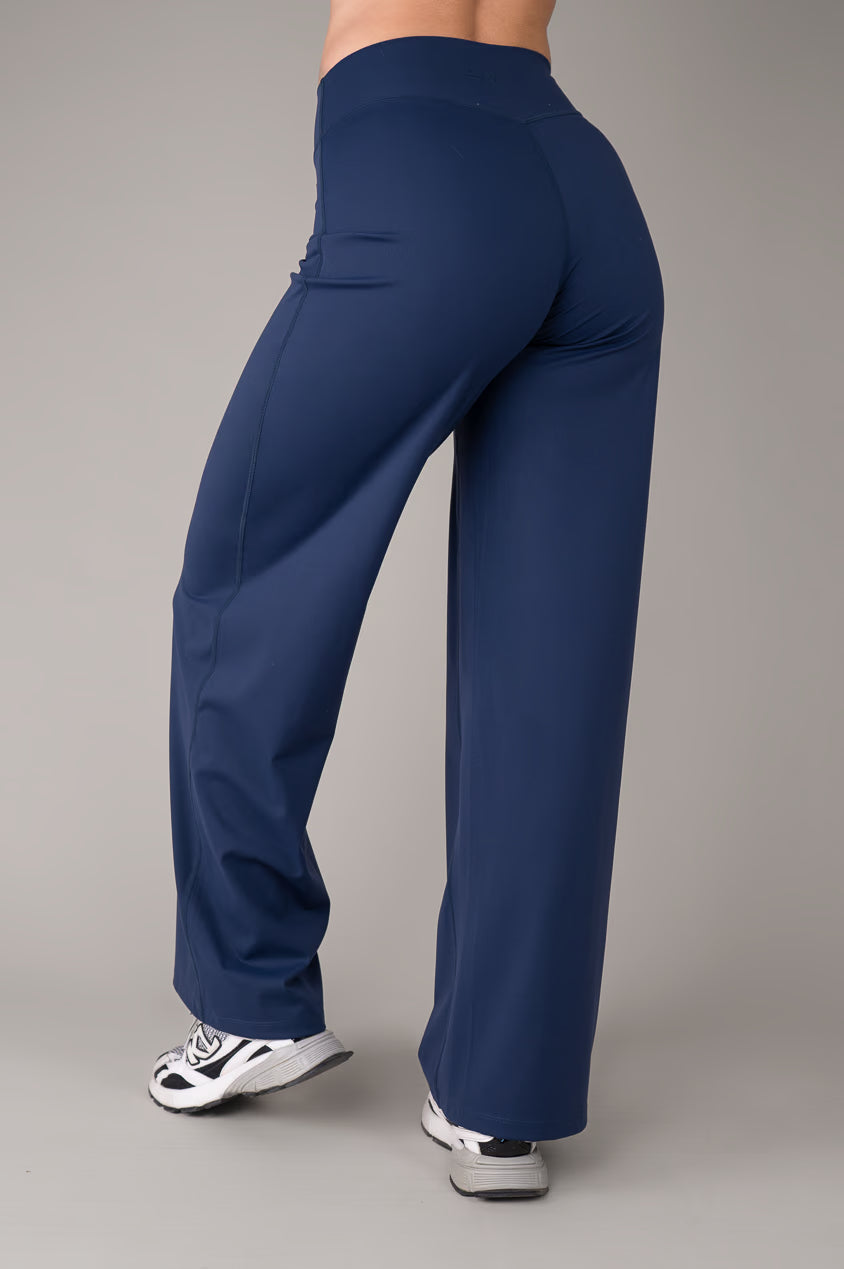 SoftLux Wide Bottoms